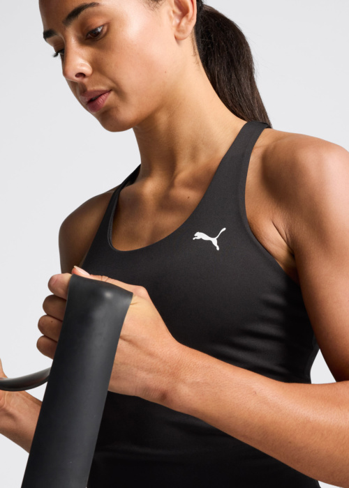 Puma tops Tad Essential