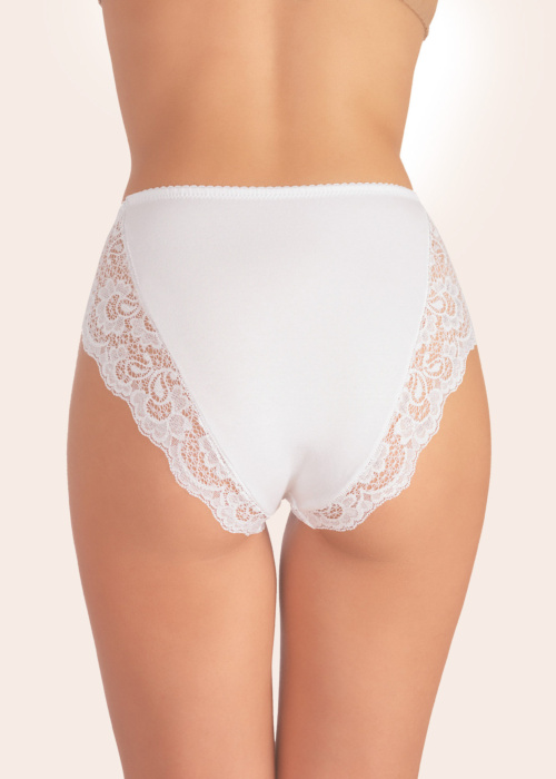 Jadea biksītes kastītē