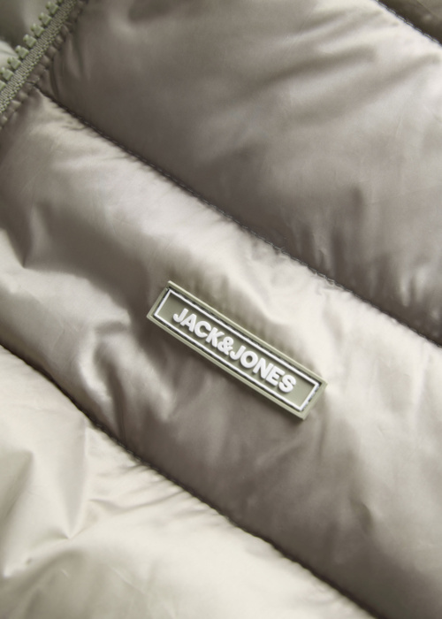 Jack & Jones pavasara-rudens virsjaka Louis