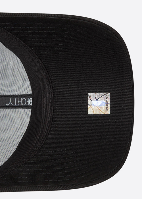 Кепка League Essential New Era