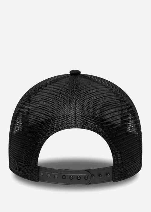 Кепка Outline Trucker New Era