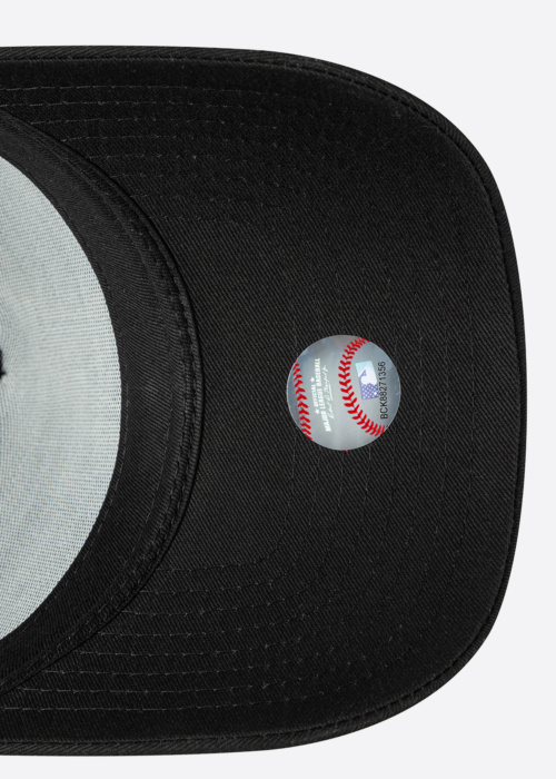 Кепка Outline Trucker New Era