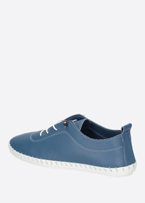 Кроссовки Cosmos