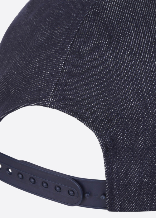 Luhta cepure ar nagu Naarkoski