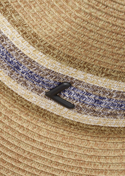 Kaabu/kübar Nap Luhta