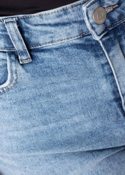 Джинсы Yolanda Mw Wide Str Az236lb Fwd Noisy May