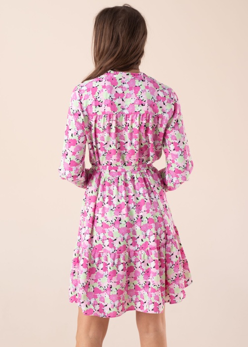 Selected kleita Mivi