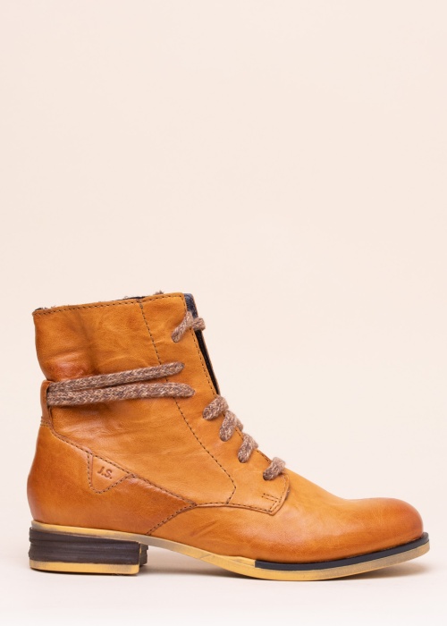 Josef Seibel puszābaki Sanja 18