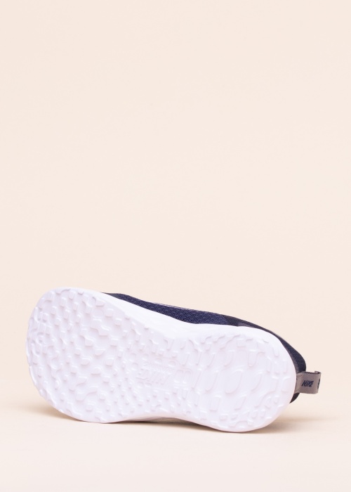 Nike apavi skriešanai Revolution 6