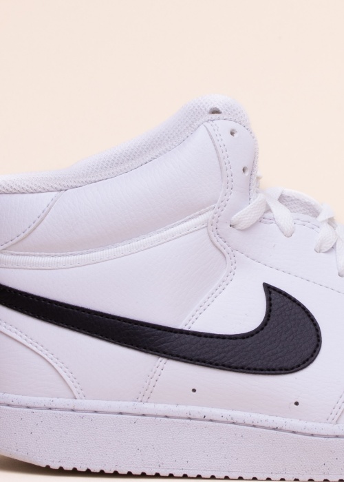 Nike kedas Court Vision