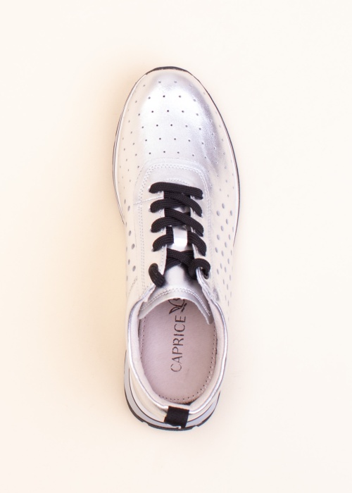 Кроссовки Caprice