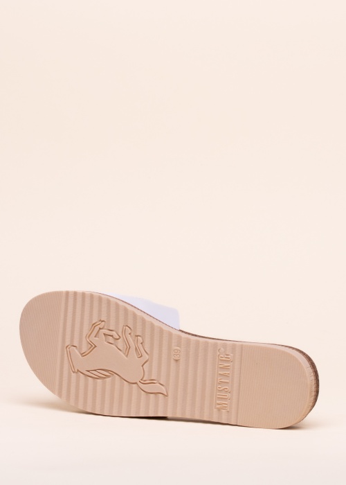 Сандалии Mustang