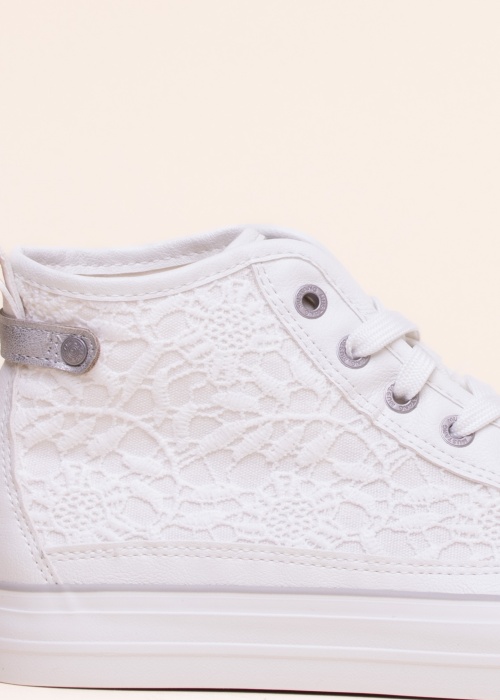 Тенниски Mustang