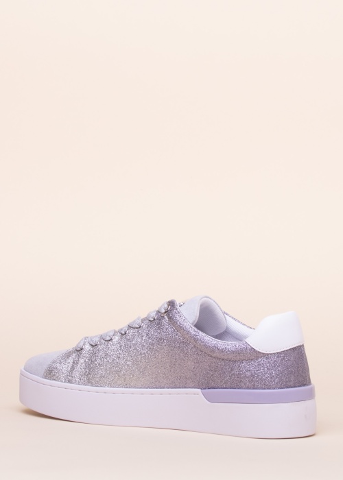 Liu-Jo kedas Silvia 82