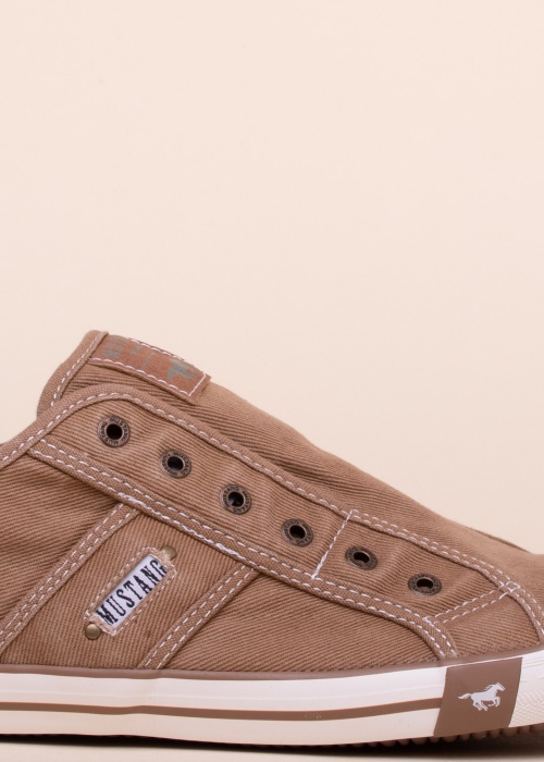 Тенниски Mustang