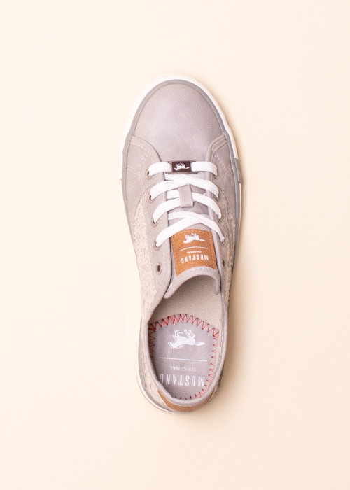 Тенниски Mustang