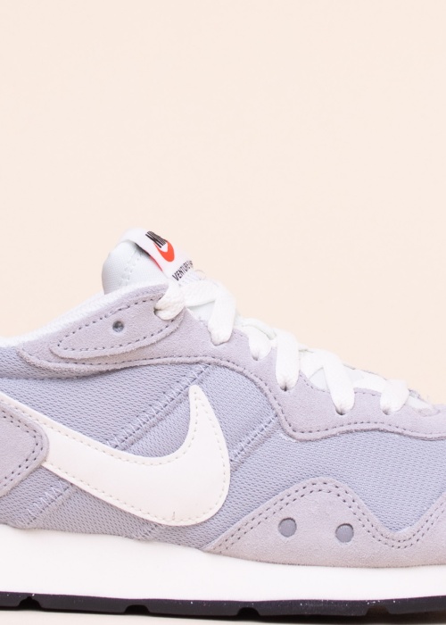 Кроссовки Venture Runner Nike