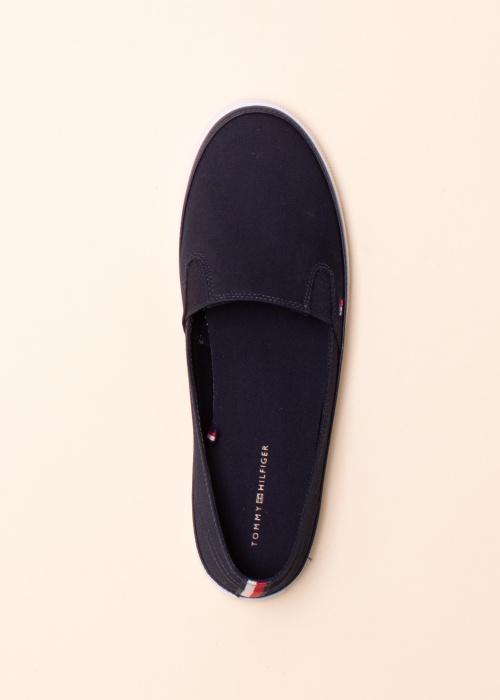 Tommy Hilfiger kedas