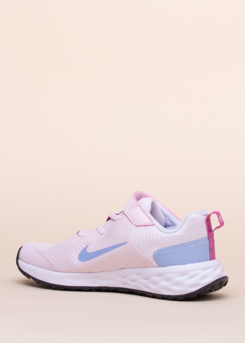 Беговые кроссовки Revolution 6 Nike