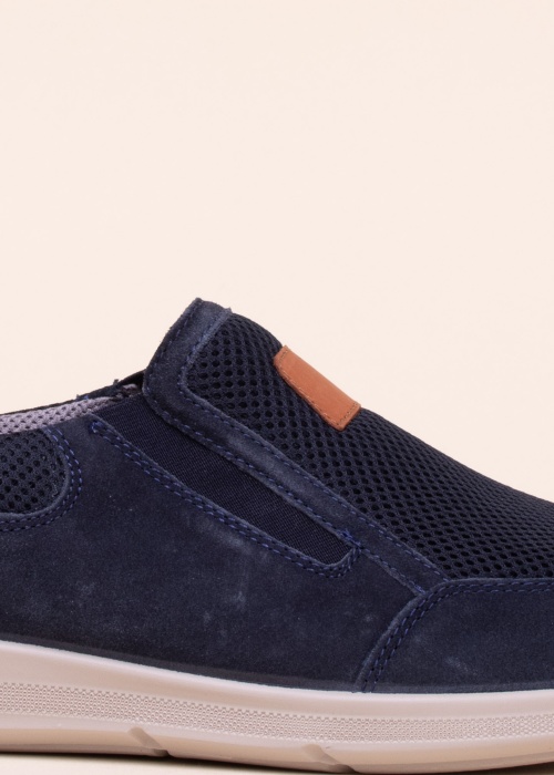 Кроссовки Jomos