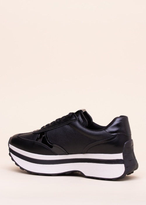 Кроссовки Tamaris