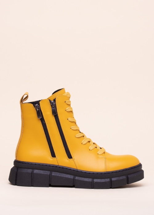 Loretta Vitale puszābaki