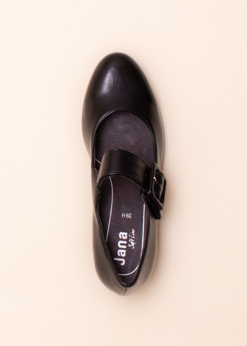 Jana slēgtas kurpes