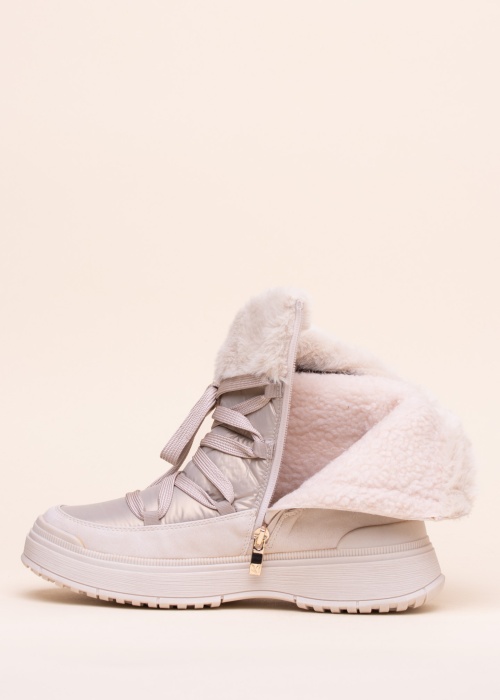 Зимние сапоги Caprice