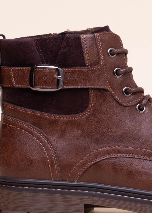 Lundeberg puszābaki Hanson