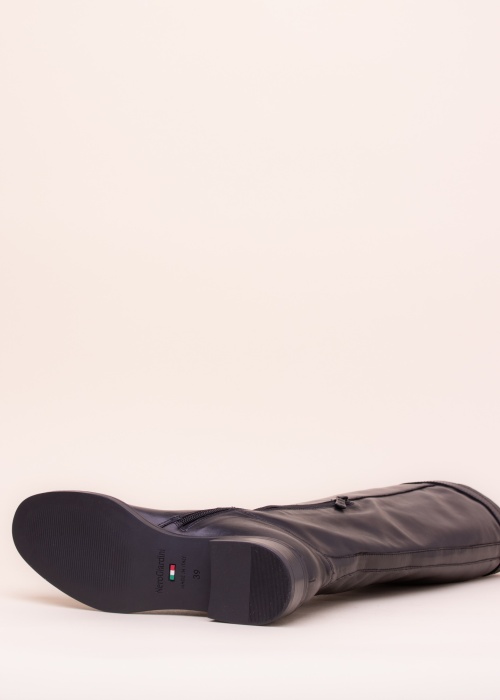 NeroGiardini zābaki