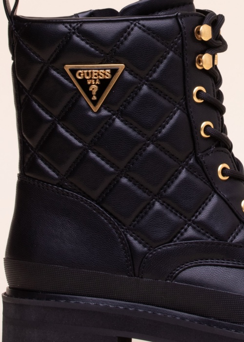 Guess puszābaki Badae