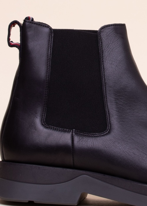 Tommy Hilfiger puszābaki