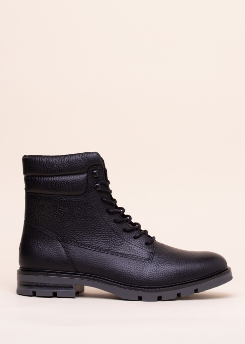 Tommy Hilfiger puszābaki