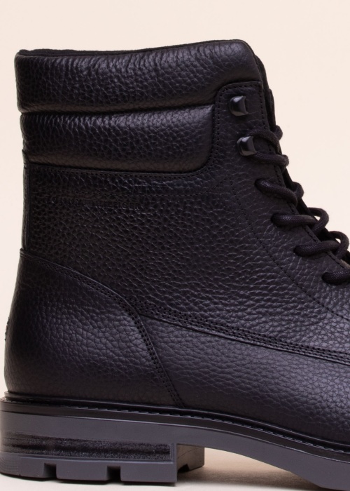 Tommy Hilfiger puszābaki