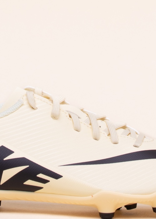 Nike futbola apavi cietā seguma laukumam Jr Vapor 15 Club Fg