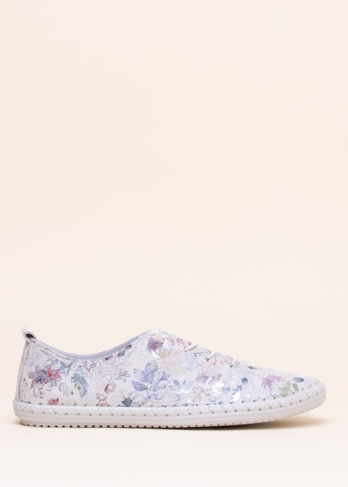 Кроссовки Cosmos