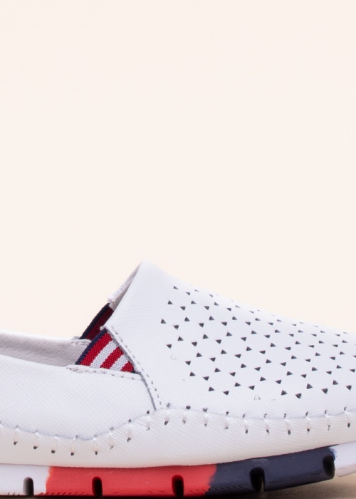 Cosmos brīvā laika apavi