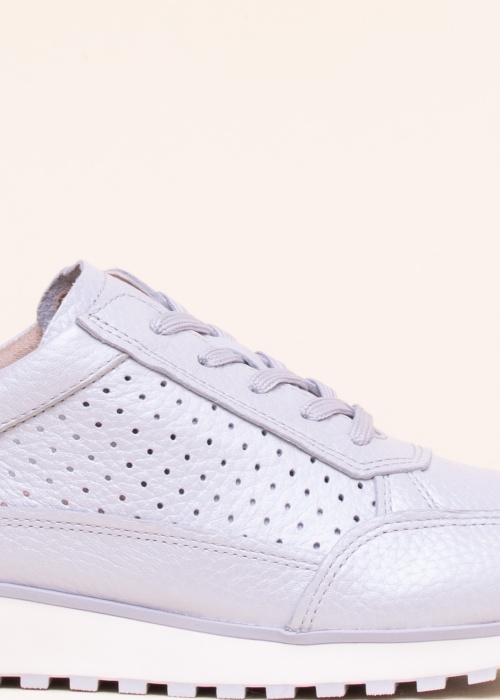 Кроссовки Caprice