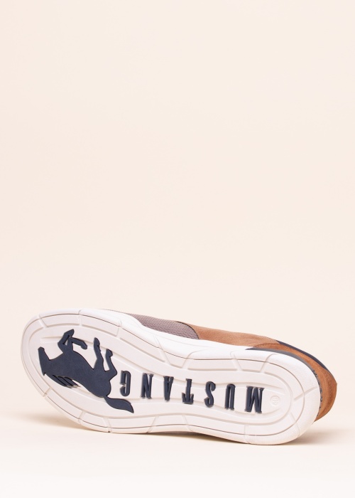 Кроссовки Mustang