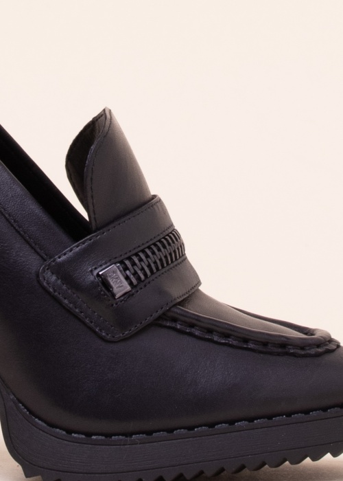 DKNY kurpes Julianne