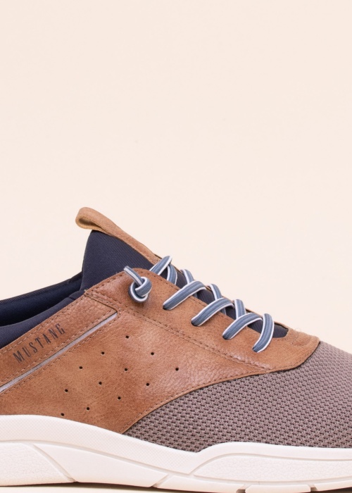 Кроссовки Mustang