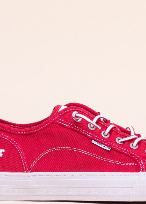 Тенниски Mustang