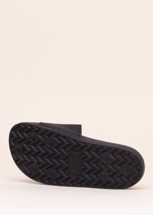 Levi's baseina iešļūcenes June Batwing Patch O