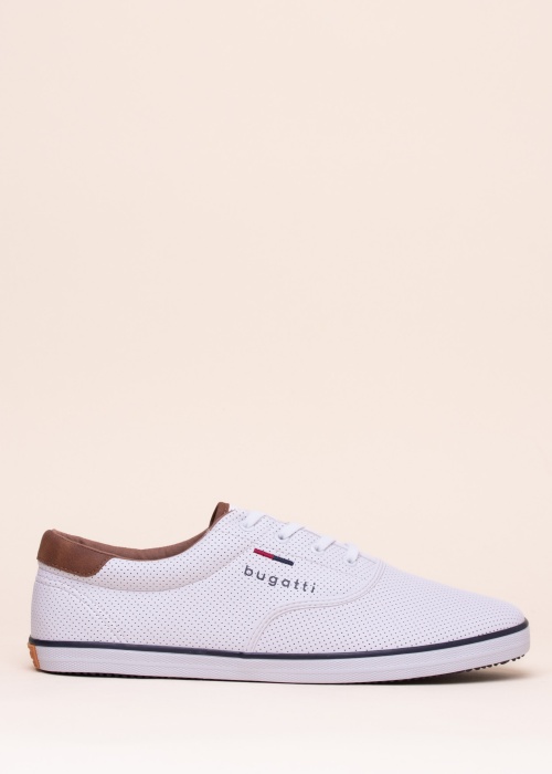 Bugatti kedas Alfaro