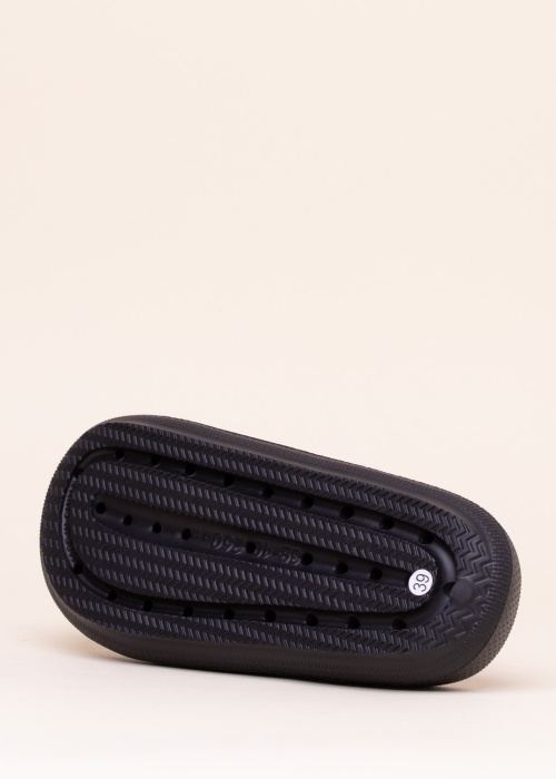 Tom Tailor baseina iešļūcenes