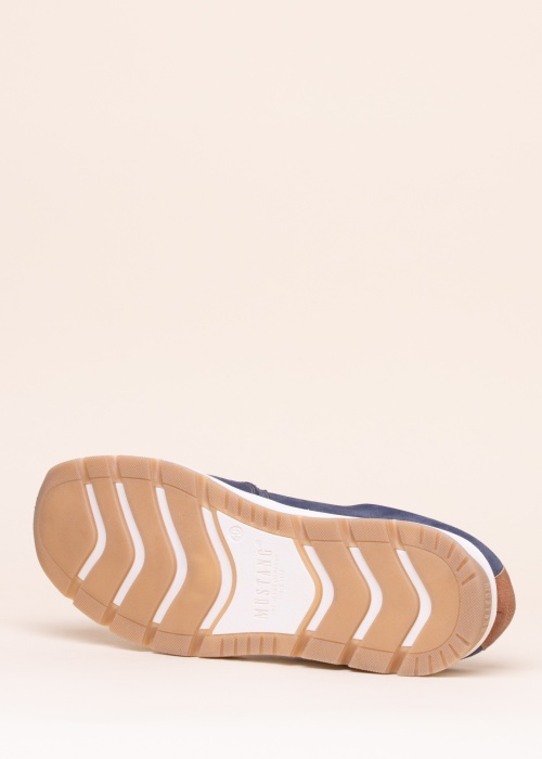 Сандалии Mustang