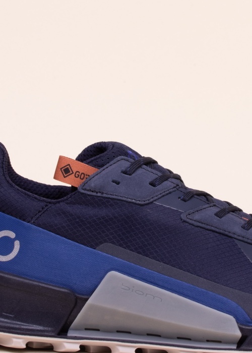 Походные кроссовки Biom 2.1 Икс Country Ecco