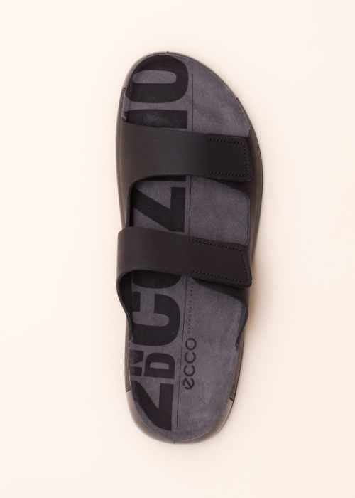 Ecco sandales