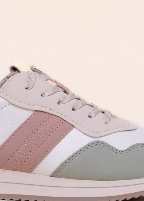 Jana brīvā laika apavi