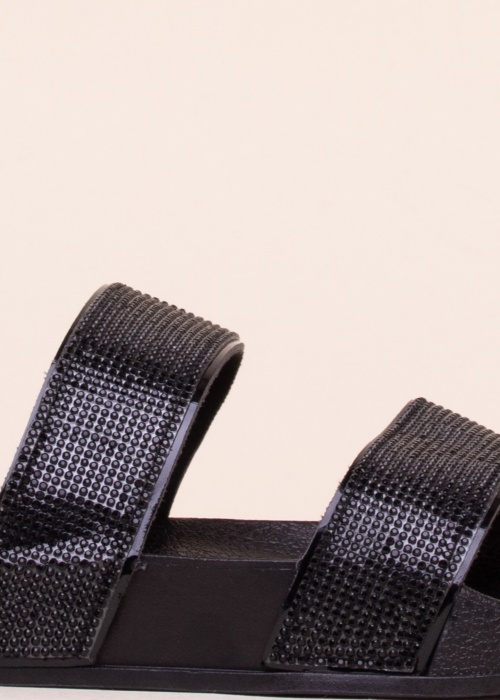 Best Buy baseina iešļūcenes